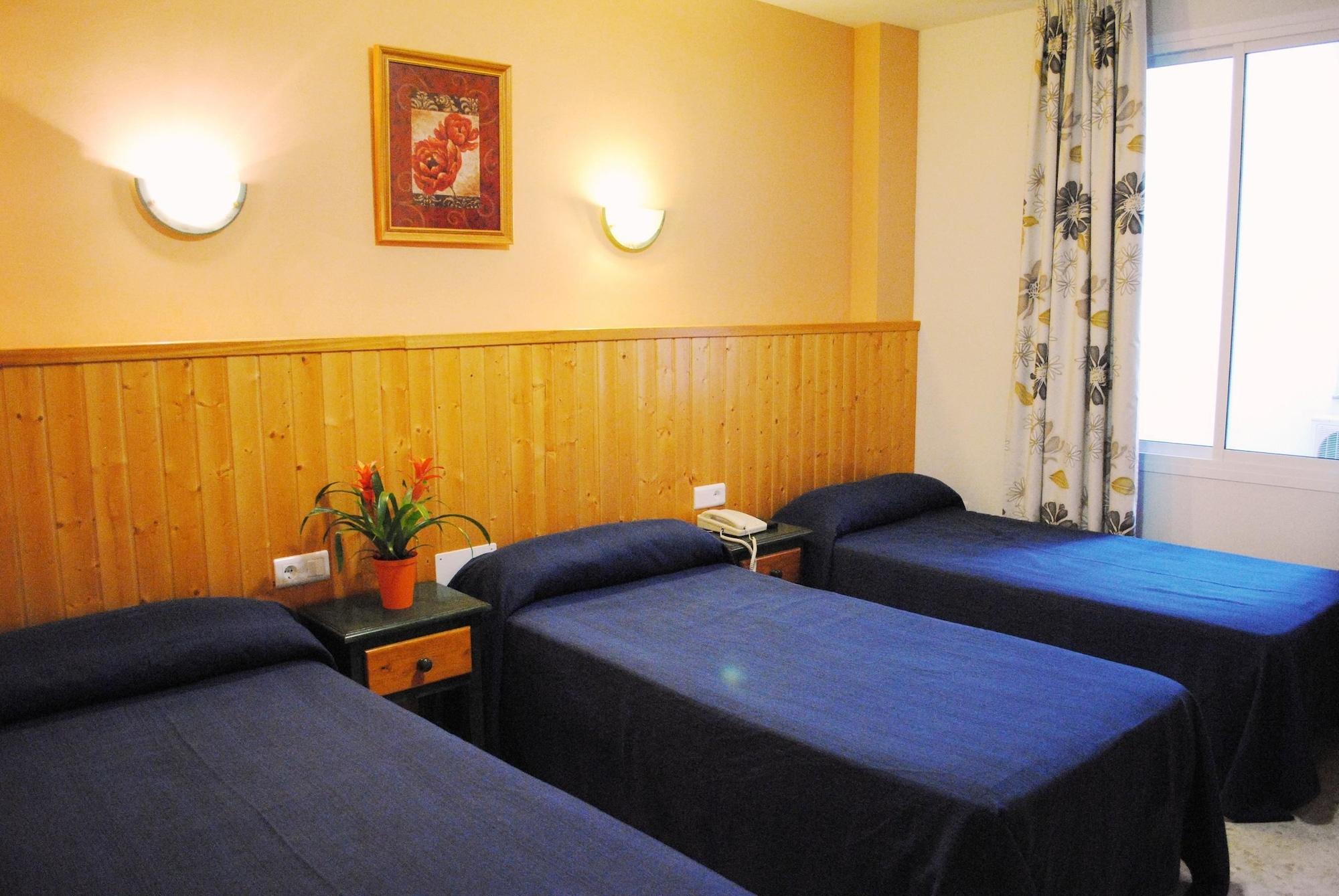 Hotel Maria Cristina La Cala Del Moral Cameră foto